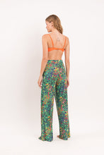 Carregar imagem no visualizador da galeria, Model Back: Rio De Sol Pantalon De Plage Wilds Wide Pants
