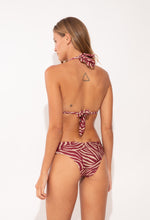 Carregar imagem no visualizador da galeria, Model Back: Rio De Sol Haut Top Dune Mel