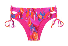 Carregar imagem no visualizador da galeria, Product Front: Rio De Sol Bas Bottom Flavors Madrid