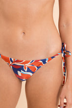 Carregar imagem no visualizador da galeria, Image 08: Rio De Sol Bas Bottom Leaves Cheeky-Tie