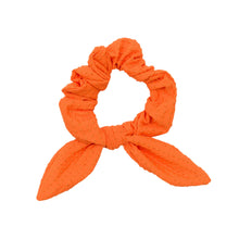 Carregar imagem no visualizador da galeria, Product Front: Rio De Sol Chouchou Dots-Orange Scrunchie