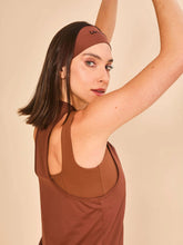 Carregar imagem no visualizador da galeria, Image 04: Uv Line Fitness Haut Regata Sport Color Fem Marrom Upf50+