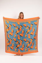 Carregar imagem no visualizador da galeria, Model Front: Rio De Sol Pareo Luma Canga