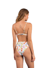 Carregar imagem no visualizador da galeria, Model Back: Rio De Sol Bas Bottom Countryside Hotpants