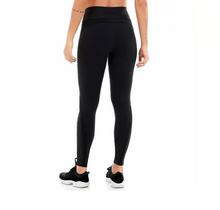 Carregar imagem no visualizador da galeria, Model Back: Alto Giro Fitness Bas Legging Bodytex Recortes Atlanta Preto