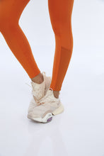 Carregar imagem no visualizador da galeria, Image 06: Alto Giro Fitness Bas Legging Hyper Regulagem No Cos Laranja Orangeade