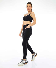 Carregar imagem no visualizador da galeria, Image 06: Alto Giro Fitness Bas Legging Unique Recortes Preto