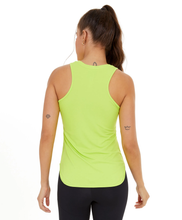 Carregar imagem no visualizador da galeria, Model Back: Alto Giro Fitness Haut Regata Skin Fit Alongada Gola V Verde Acidlime