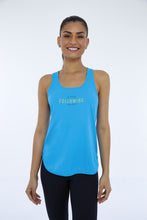 Carregar imagem no visualizador da galeria, Model Front: Alto Giro Fitness Haut Regata Skin Fit Inspiracional Azul Vivid