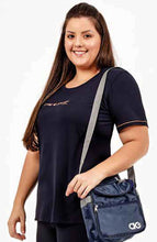 Carregar imagem no visualizador da galeria, Model Front: Alto Giro Fitness Haut Top Athletic As You Are