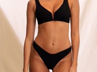 Carregar e reproduzir vídeo no visualizador da Galeria, Video: Maaji Haut Top Victory Splendour Black