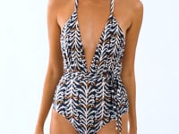 Carregar e reproduzir vídeo no visualizador da Galeria, Video: Rio De Sol Une Pièce Ikat New Vegas