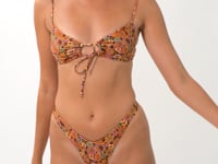 Carregar e reproduzir vídeo no visualizador da Galeria, Video: Rio De Sol Haut Top Bouquet Mila