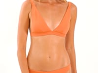 Carregar e reproduzir vídeo no visualizador da Galeria, Video: Rio De Sol Haut Top Sand-Argila Alba