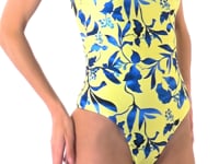Carregar e reproduzir vídeo no visualizador da Galeria, Video: Rio De Sol Une Pièce Lemon Flower One Shoulder