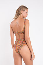 Carregar imagem no visualizador da galeria, Model Back: Rio De Sol Bas Bottom Bouquet Hotpants