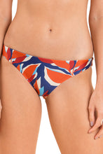 Carregar imagem no visualizador da galeria, Gallery: Rio De Sol Bas Bottom Leaves Essential-Comfy