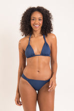 Carregar imagem no visualizador da galeria, Model Front: Rio De Sol Bas Bottom Navy Mel-Comfy