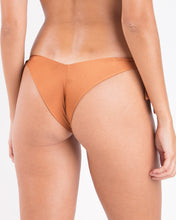 Carregar imagem no visualizador da galeria, Image 05: Rio De Sol Bas Bottom Nocciola Italy