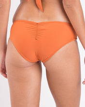 Carregar imagem no visualizador da galeria, Image 05: Rio De Sol Bas Bottom Ocre Mel-Comfy