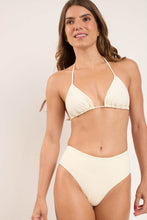 Carregar imagem no visualizador da galeria, Image 06: Rio De Sol Bas Bottom Off-White Hotpants