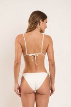 Carregar imagem no visualizador da galeria, Model Back: Rio De Sol Bas Bottom Sand-Chantilly Ibiza-Comfy