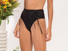 Carregar imagem no visualizador da galeria, Image 12: Rio De Sol Bas Bottom Shimmer-Black Belted-High-Waist