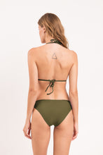 Carregar imagem no visualizador da galeria, Model Back: Rio De Sol Bas Bottom Shimmer-Croco Essential-Comfy