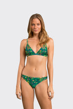 Carregar imagem no visualizador da galeria, Model Front: Rio De Sol Bas Bottom Wilds Essential-Comfy