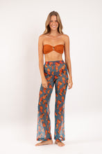 Carregar imagem no visualizador da galeria, Model Front: Rio De Sol Pantalon De Plage Luma Pants Lana