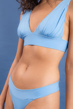 Carregar imagem no visualizador da galeria, Image 08: Rio De Sol Ensemble Set Baltico Halter-Marina Essential-Cos