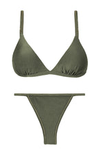 Carregar imagem no visualizador da galeria, Product Front: Rio De Sol Ensemble Set Croco Tri-Fixo California