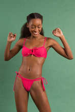 Carregar imagem no visualizador da galeria, Image 12: Rio De Sol Ensemble Set Dots-Virtual-Pink Balconet-Tie Pipa