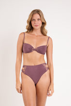Carregar imagem no visualizador da galeria, Image 05: Rio De Sol Ensemble Set Malibu-Ebano Bandeau-Iris Highwaist-Spin-Iris