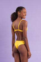 Carregar imagem no visualizador da galeria, Image 12: Rio De Sol Ensemble Set Malibu-Yellow Balconet Ciao