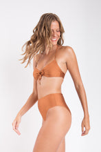 Carregar imagem no visualizador da galeria, Image 03: Rio De Sol Ensemble Set Nocciola Mila Hotpants