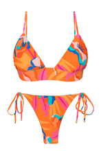 Carregar imagem no visualizador da galeria, Product Front: Rio De Sol Ensemble Set Orange-Bloom Tri-Cos Ibiza