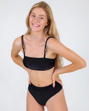 Carregar imagem no visualizador da galeria, Gallery: Rio De Sol Ensemble Set Shimmer-Black Bandeau-Reto Hotpants