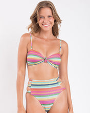 Carregar imagem no visualizador da galeria, Gallery: Rio De Sol Ensemble Set Supercolor Bandeau-Joy Highwaist-Spin