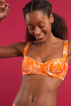 Carregar imagem no visualizador da galeria, Image 11: Rio De Sol Ensemble Set Trail-Orange Amelia Baobi