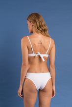 Carregar imagem no visualizador da galeria, Image 14: Rio De Sol Haut Top Bora-White Bra-Trio