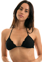 Carregar imagem no visualizador da galeria, Gallery: Rio De Sol Haut Top Kiwanda Preto Frufru