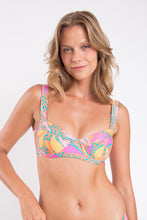 Carregar imagem no visualizador da galeria, Gallery: Rio De Sol Haut Top Lyla Amelia