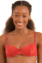 Carregar imagem no visualizador da galeria, Gallery: Rio De Sol Haut Top Malibu-Chili Balconet