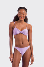 Carregar imagem no visualizador da galeria, Model Front: Rio De Sol Haut Top Shimmer-Harmonia Bandeau-Joy