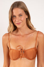 Carregar imagem no visualizador da galeria, Gallery: Rio De Sol Haut Top Shimmer-Nocciola Balconet-Tie