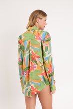 Carregar imagem no visualizador da galeria, Model Back: Rio De Sol Chemise Tropical Shirt Greta