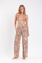 Carregar imagem no visualizador da galeria, Gallery: Rio De Sol Pantalon De Plage Leopard Wide Pants
