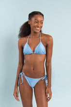 Carregar imagem no visualizador da galeria, Model Front: Rio De Sol Ensemble Set Shimmer-Baltic-Sea Tri-Inv Ibiza-Comfy
