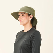Carregar imagem no visualizador da galeria, Image 02: Uv Line Bob Hat California Nac Fem Green Militar Upf50+
